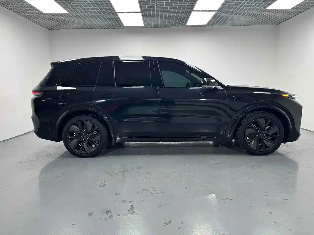 Li Auto L8 2023 из CN, фото 6