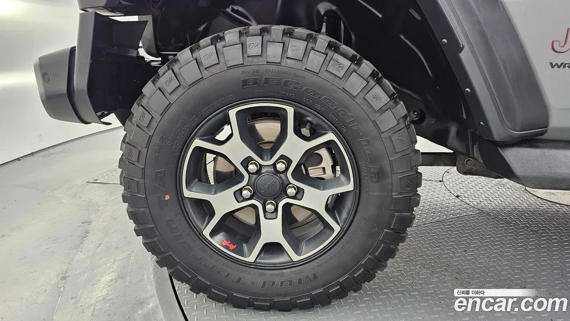 Jeep Wrangler 2022 из KR, фото 5