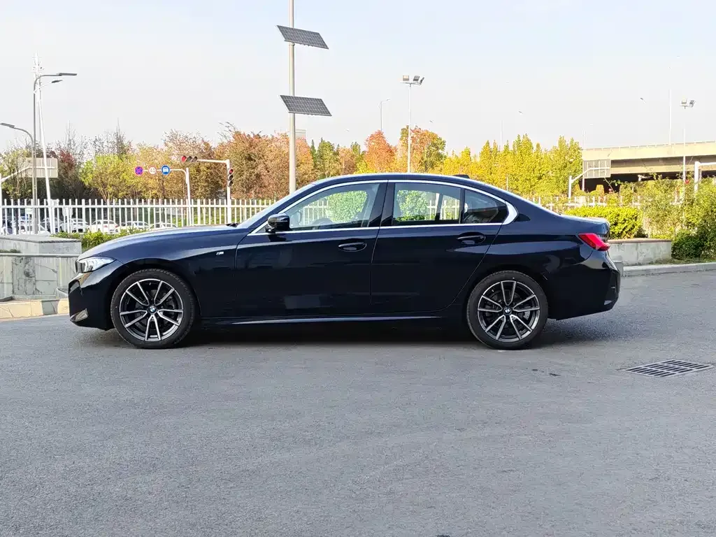BMW 3 Series 2025 из CN, фото 3