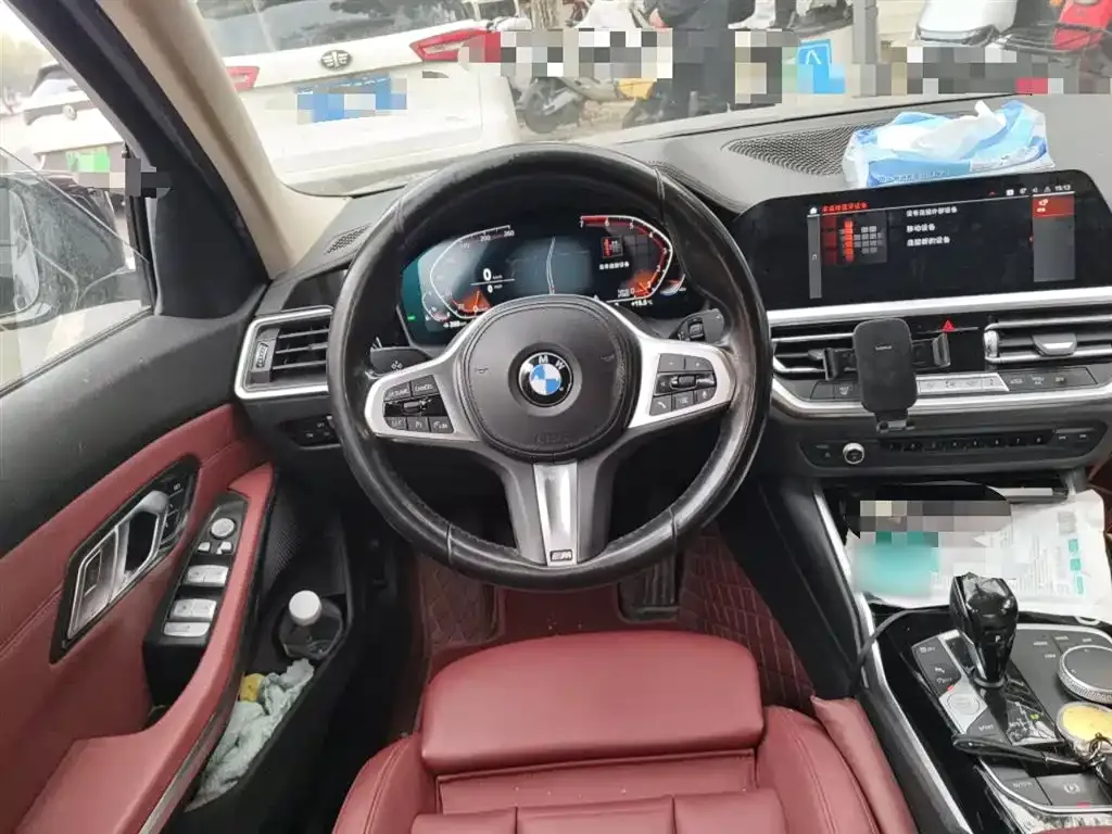 BMW 3 Series 2021 из CN, фото 3