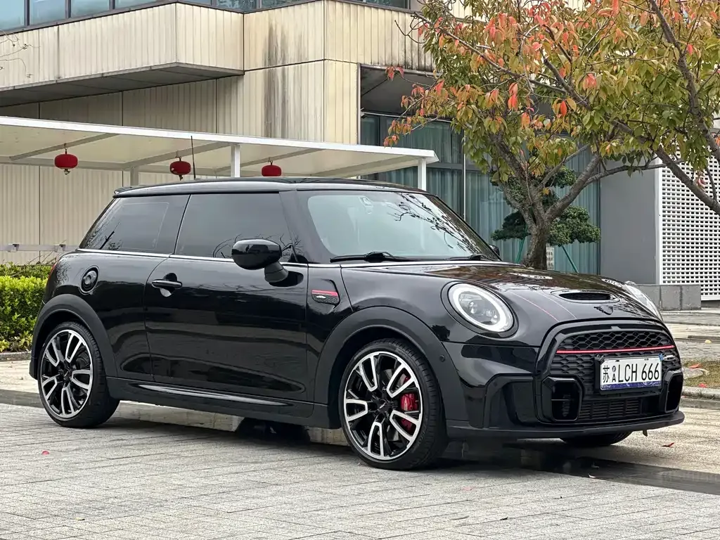 MINI JCW (John Cooper Works) 2022 из CN, фото 3