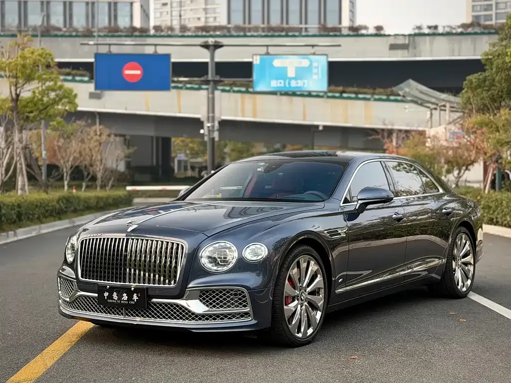 Bentley Flying Spur 2022 из CN, фото 1