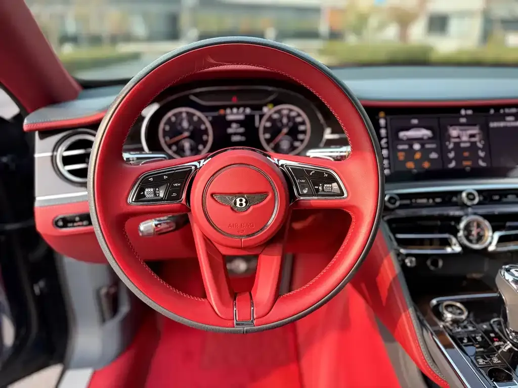 Bentley Flying Spur 2022 из CN, фото 9