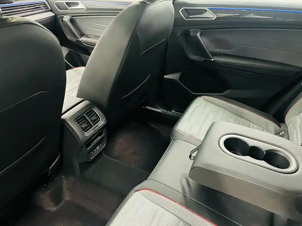 Volkswagen Tiguan X 2023 из CN, фото 9