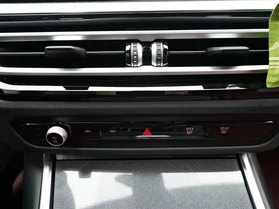BMW 4 Series 2023 из CN, фото 10