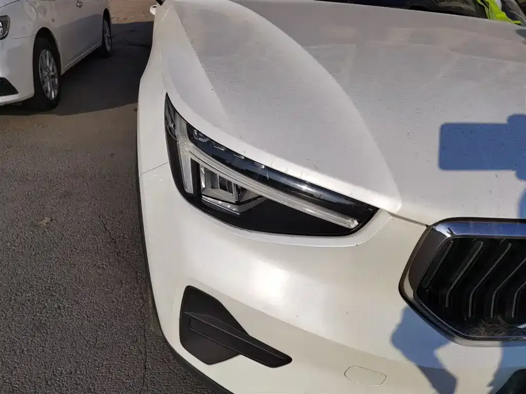 Volvo XC40 2022 из CN, фото 8