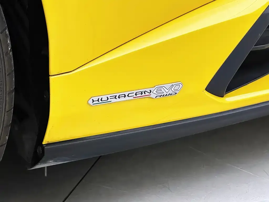 Lamborghini Huracan — фото 9
