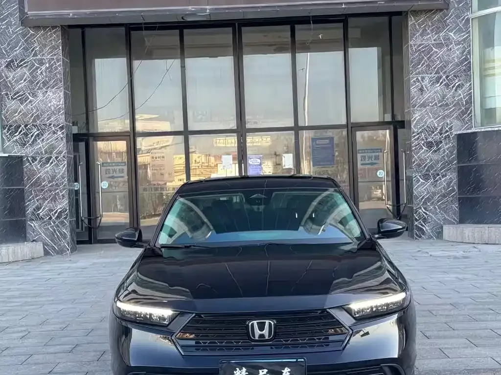 Honda Accord 2024 из CN, фото 2