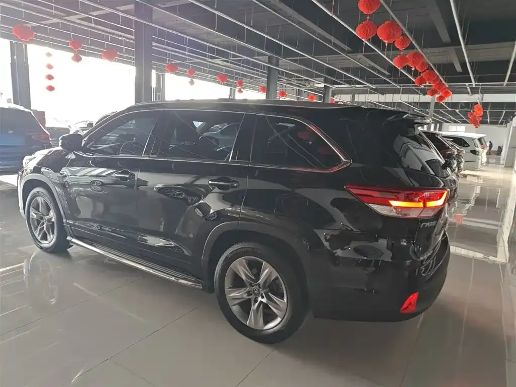 Toyota Highlander 2021 из CN, фото 5