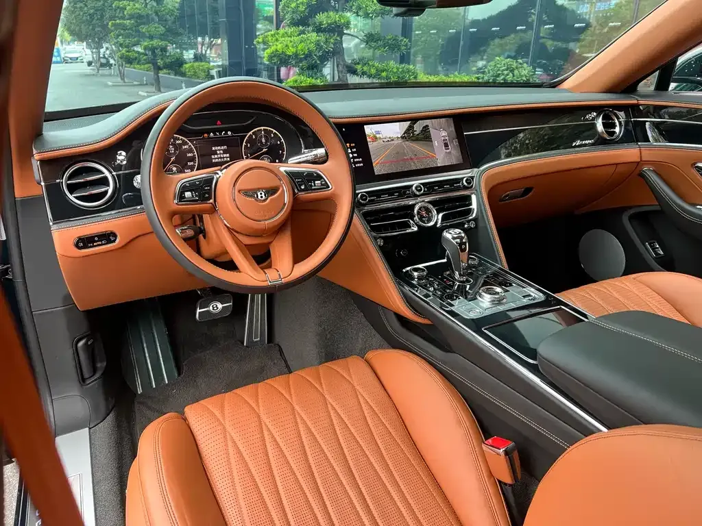 Bentley Flying Spur 2023 из CN, фото 6