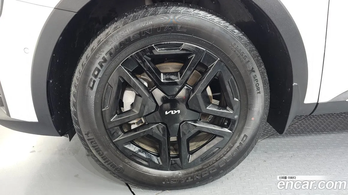 Kia Sorento — фото 5