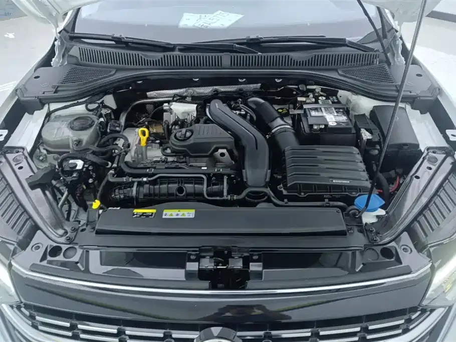 Volkswagen Sagitar 2023 из CN, фото 10