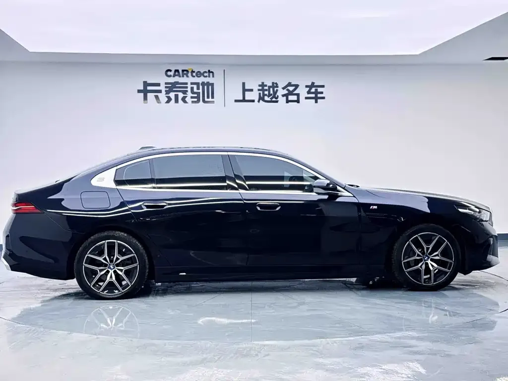 BMW i5 2024 из CN, фото 4