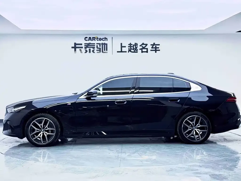 BMW i5 2024 из CN, фото 8