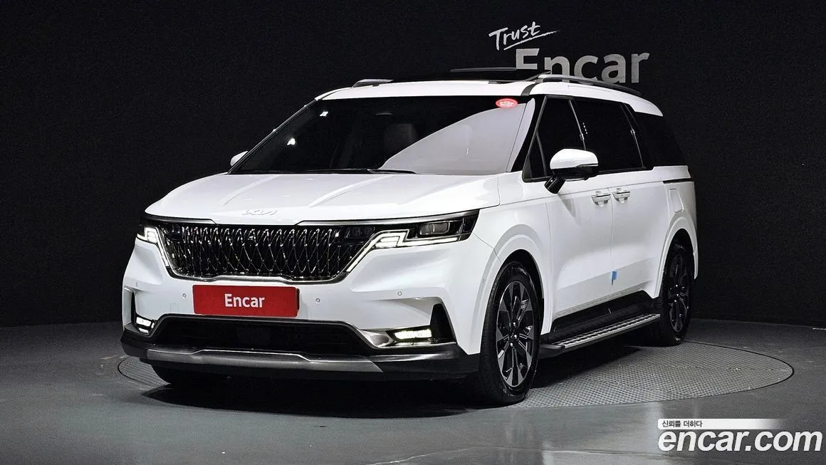 Kia Carnival 2023 из KR, фото 1
