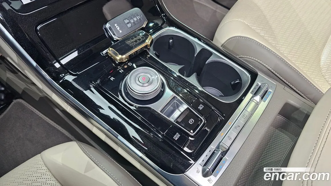 Kia Carnival 2023 из KR, фото 9