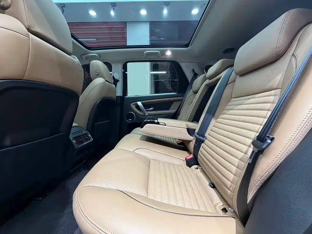 Land Rover Discovery Sport 2024 из CN, фото 9