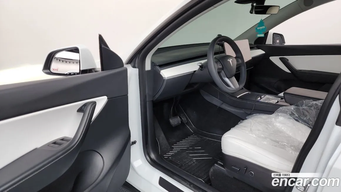 Tesla Model Y 2022 из KR, фото 10