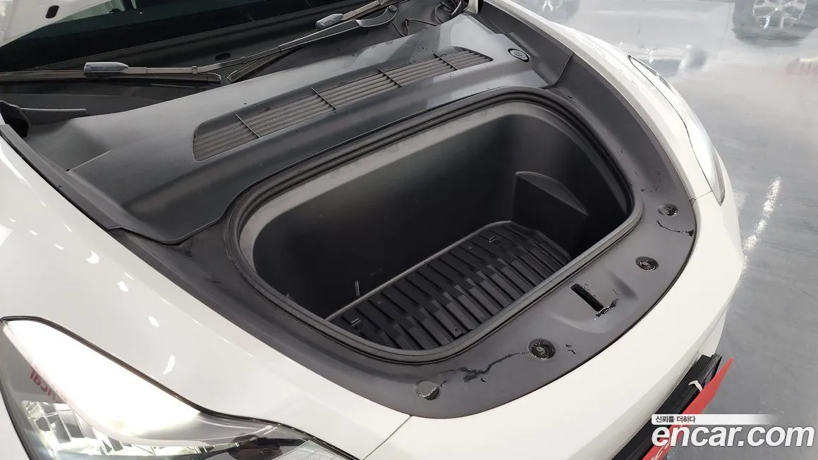 Tesla Model Y 2022 из KR, фото 6
