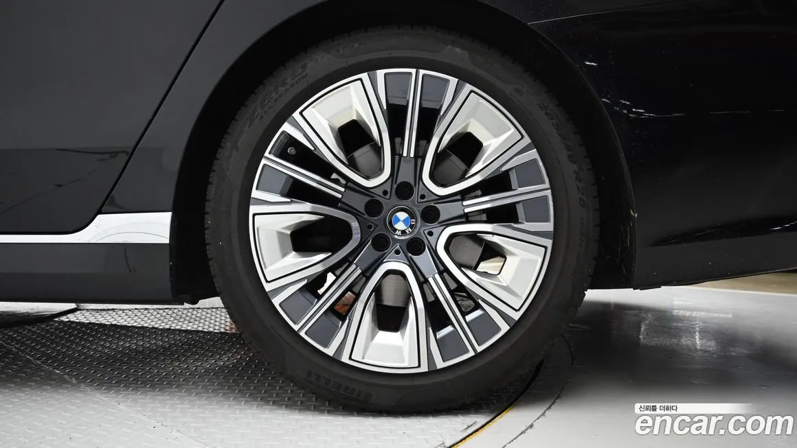 BMW 7-Series 2023 из KR, фото 5