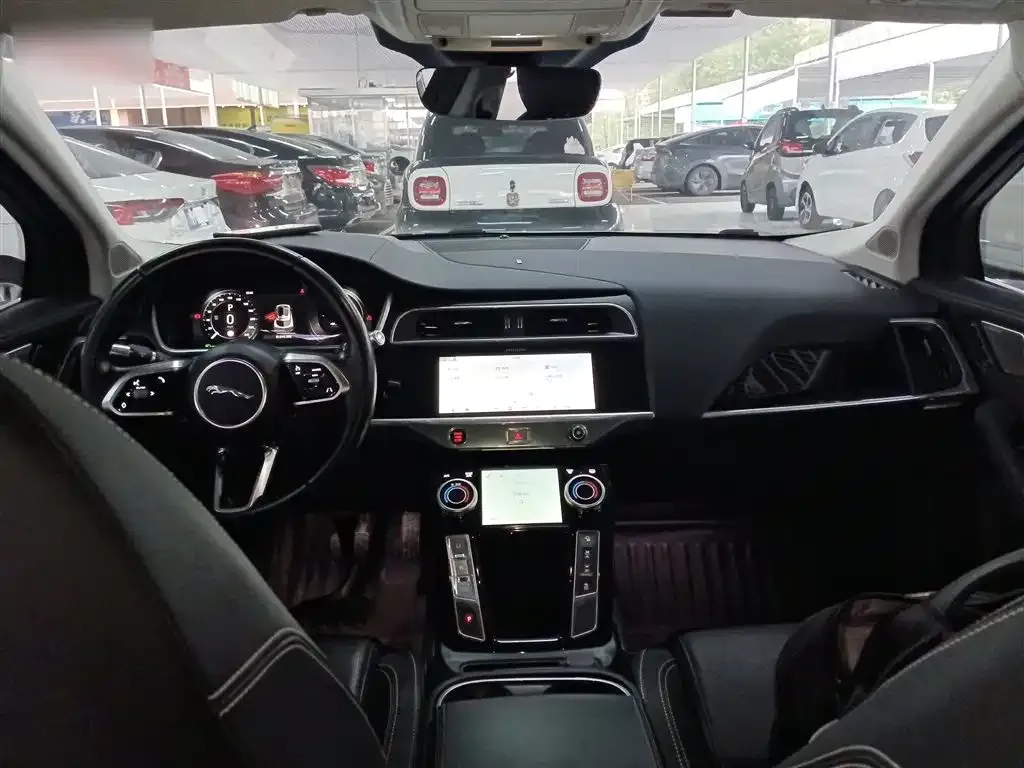 Jaguar I-PACE 2021 из CN, фото 10