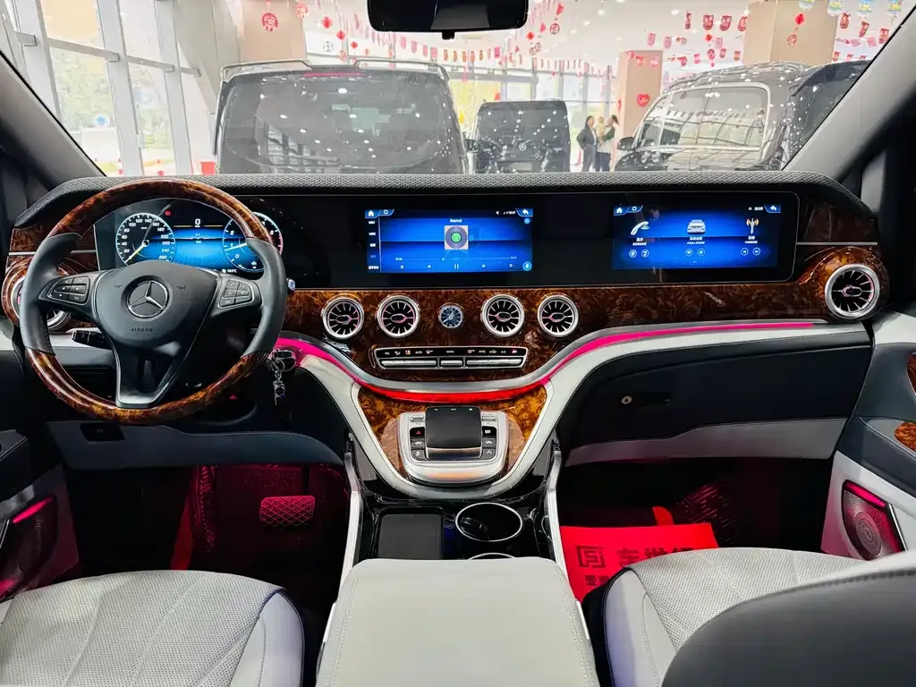 Mercedes-Benz Vito 2024 из CN, фото 8