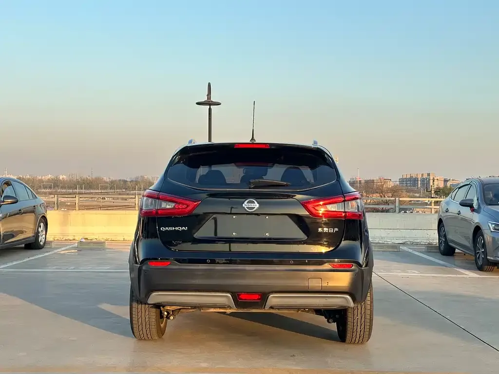 Nissan Qashqai 2022 из CN, фото 6