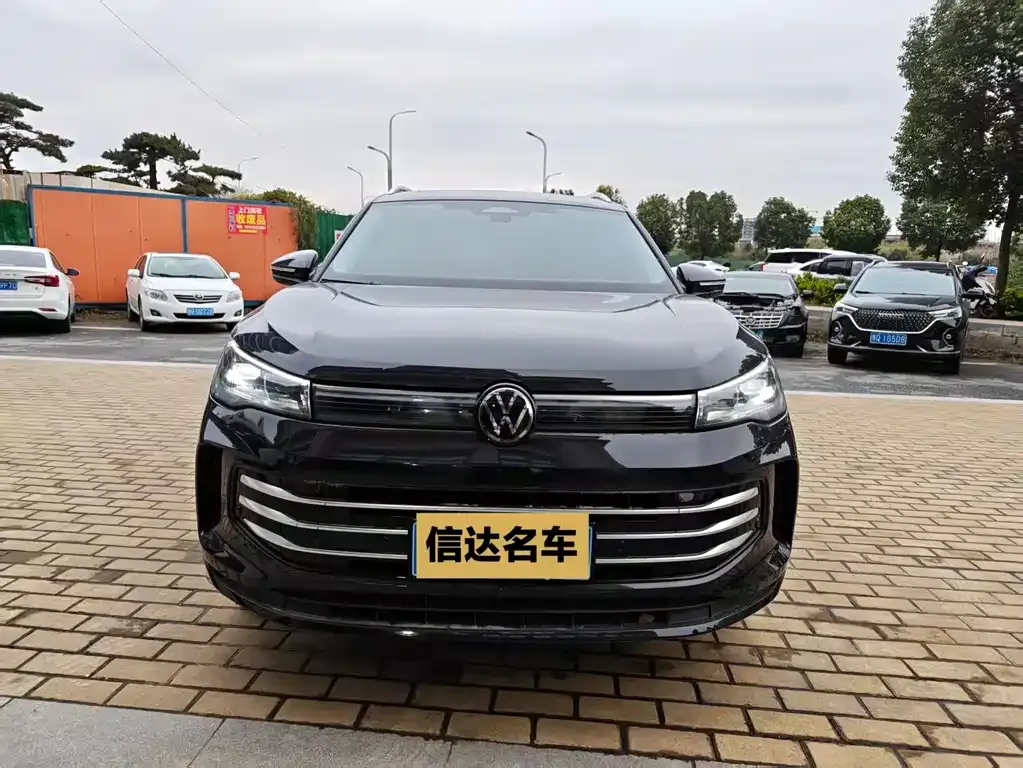Volkswagen Tiguan L 2025 из CN, фото 3
