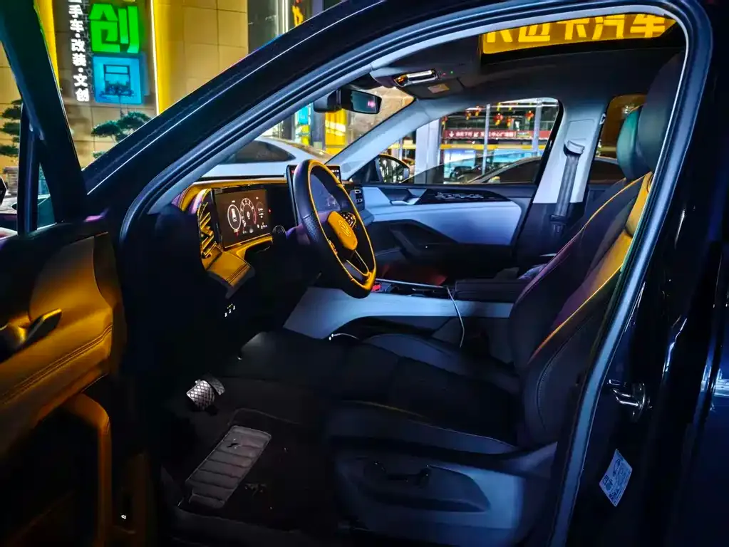 Volkswagen Tiguan L 2025 из CN, фото 9