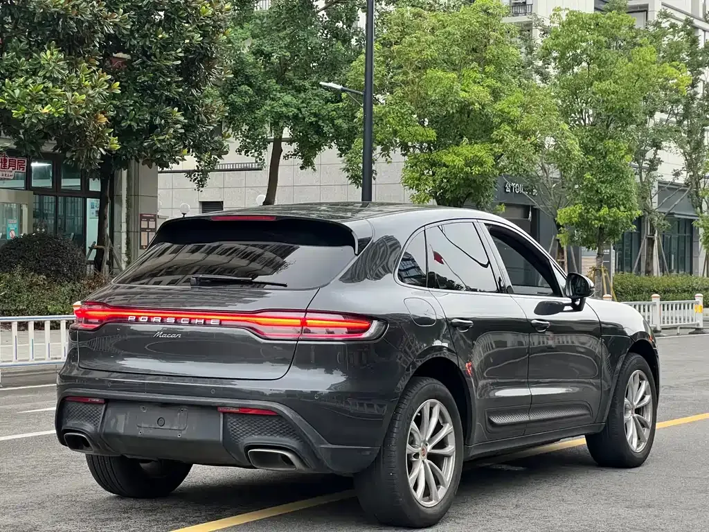 Porsche Macan — фото 4