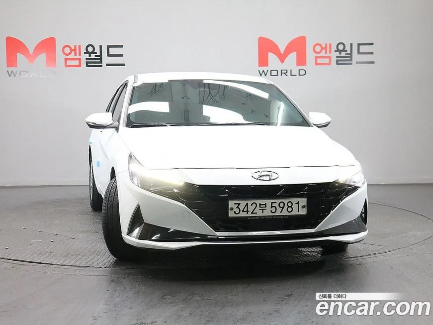 Hyundai AVANTE 2021 из KR, фото 2