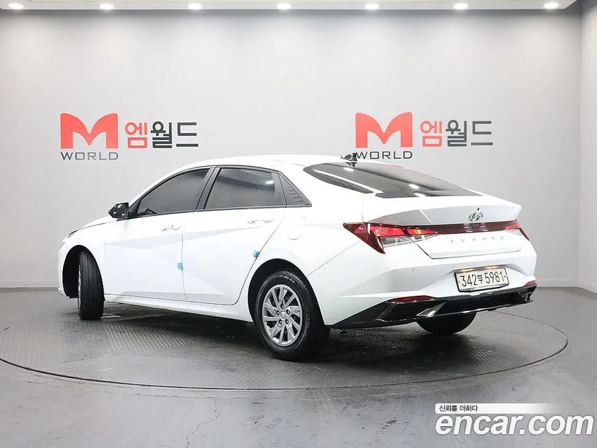 Hyundai AVANTE 2021 из KR, фото 4
