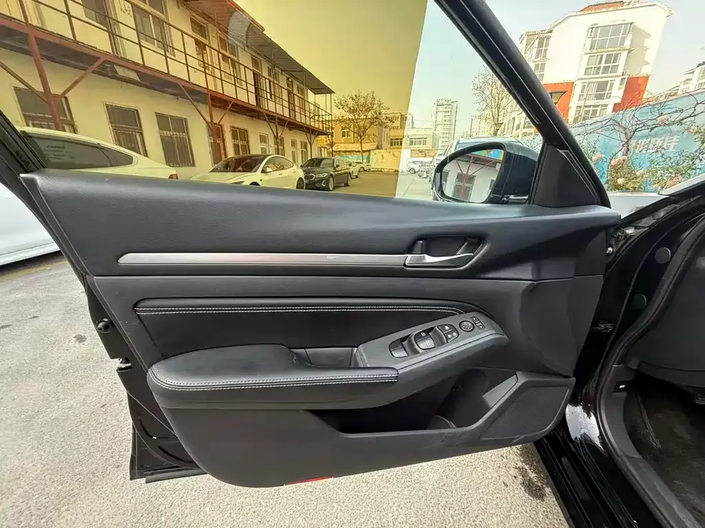 Nissan Teana 2022 из CN, фото 7