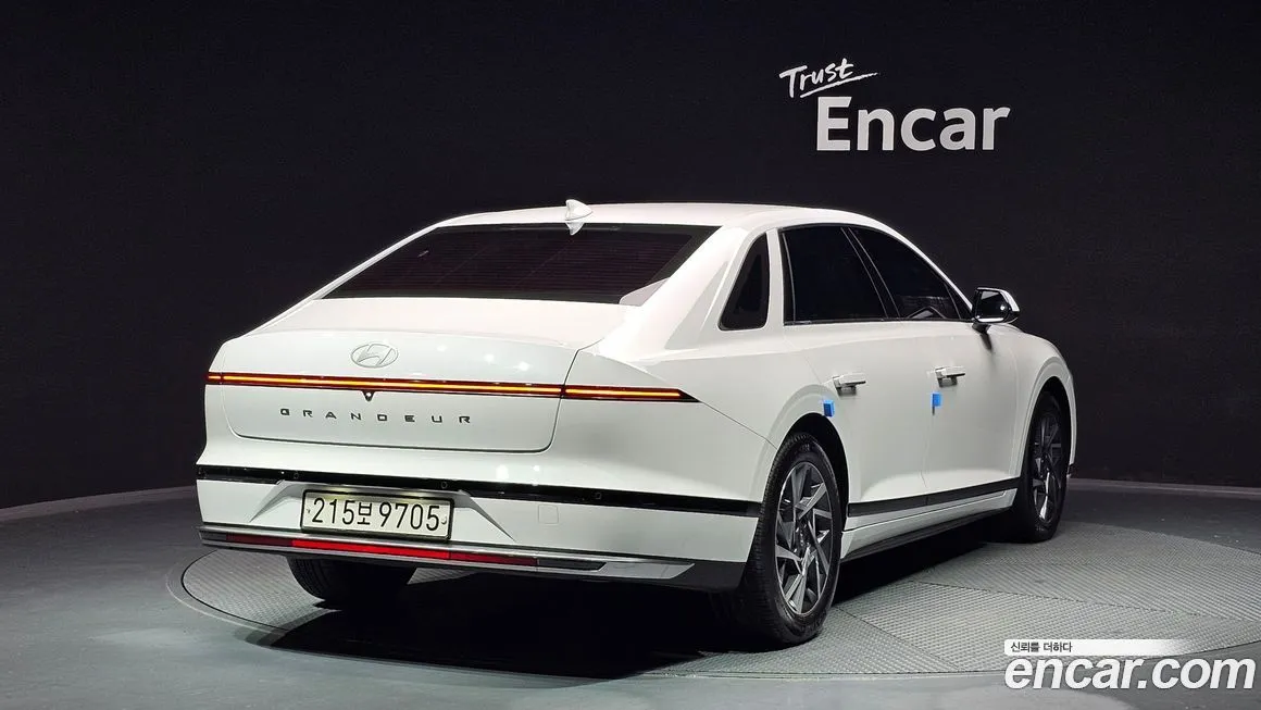 Hyundai Grandeur 2023 из KR, фото 2