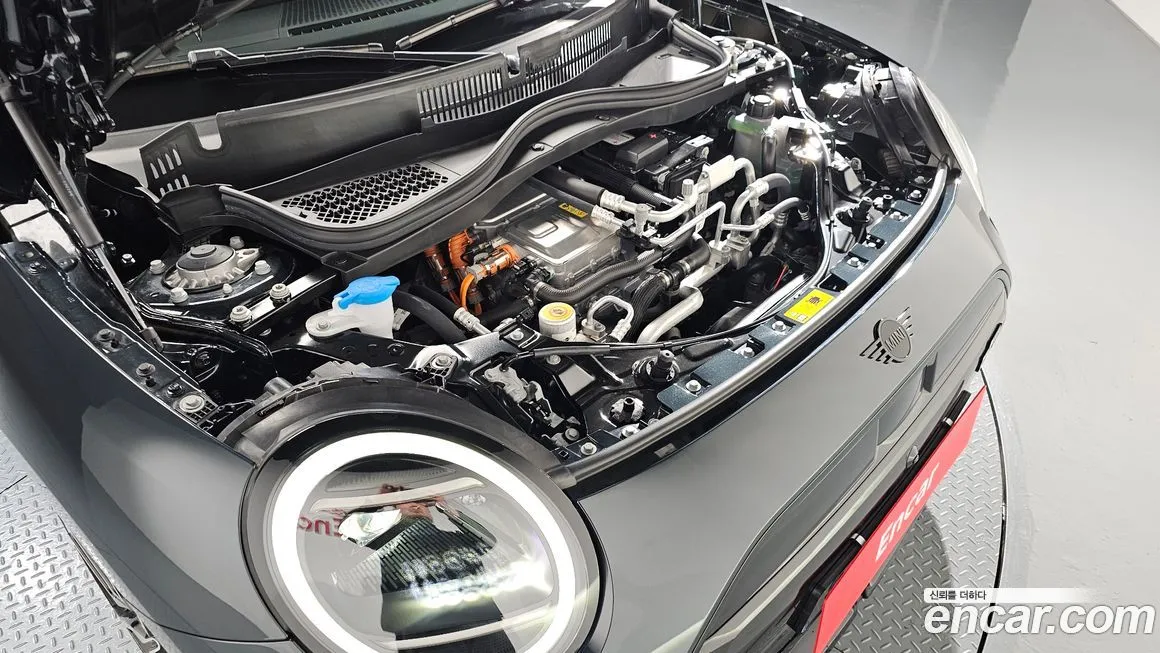 Mini Cooper 2025 из KR, фото 6