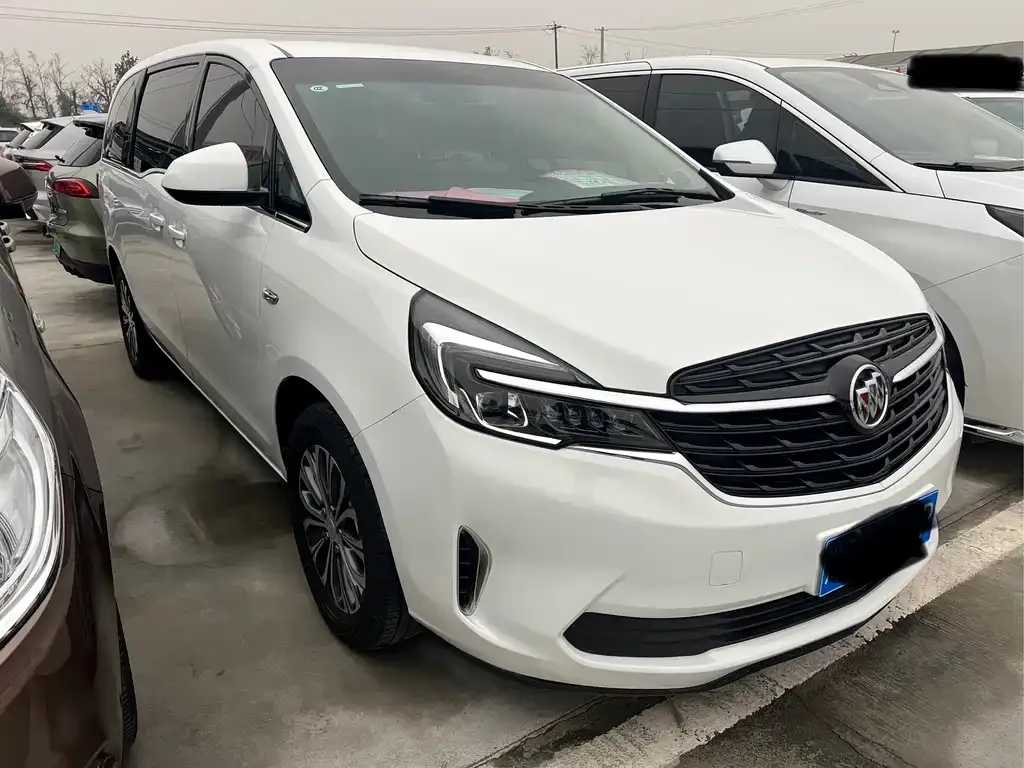 Buick GL8 2021 из CN, фото 3