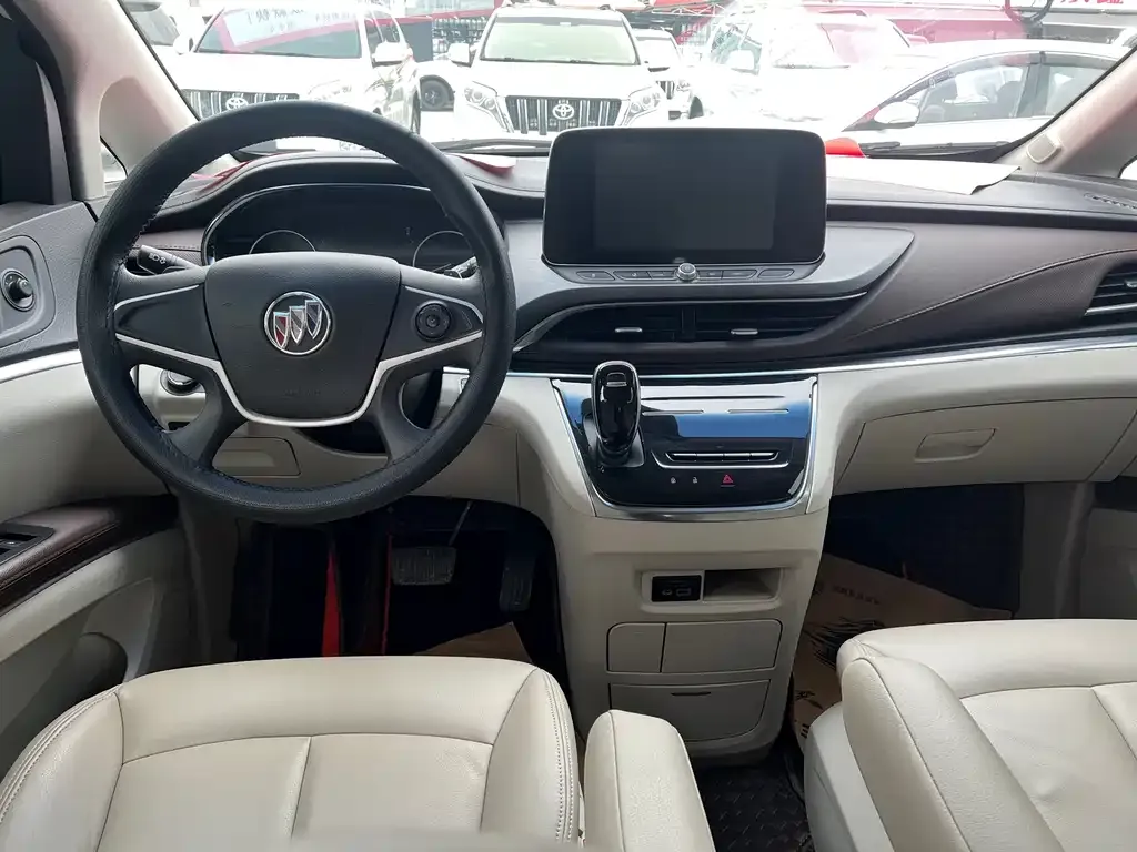 Buick GL8 2021 из CN, фото 5