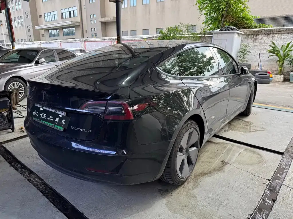 Tesla Model 3 2023 из CN, фото 3