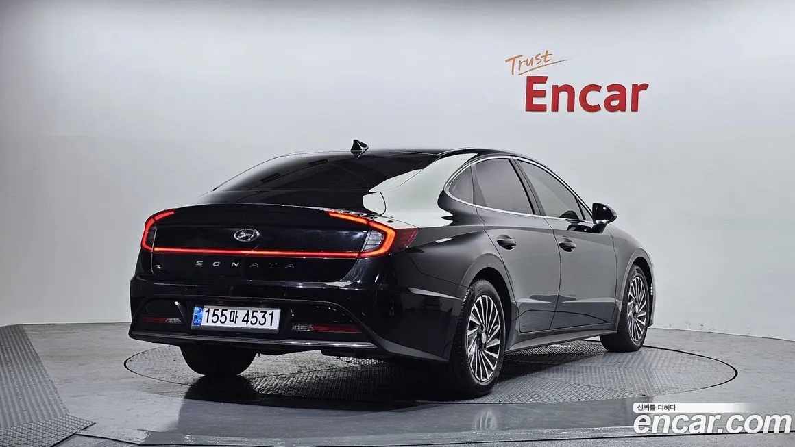 Hyundai Sonata 2022 из KR, фото 2