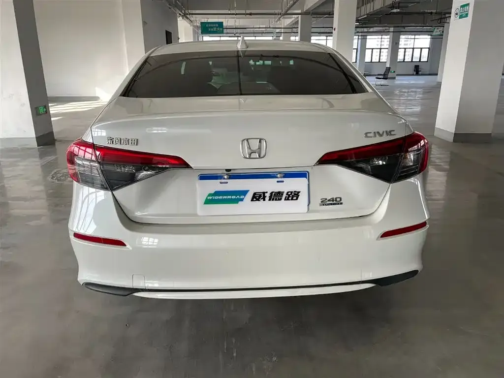Honda Civic — фото 5