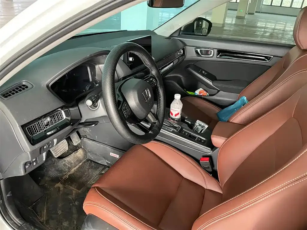 Honda Civic — фото 8