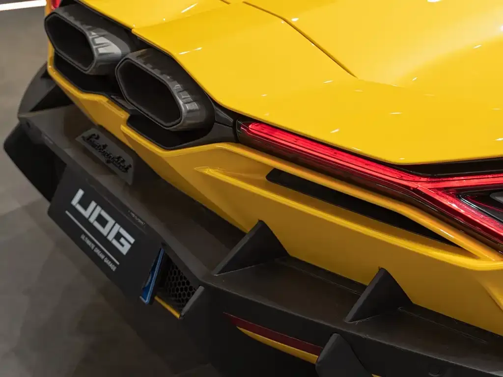 Lamborghini Revuelto 2025 из CN, фото 4