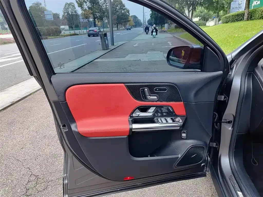Mercedes-Benz GLA AMG 2021 из CN, фото 6