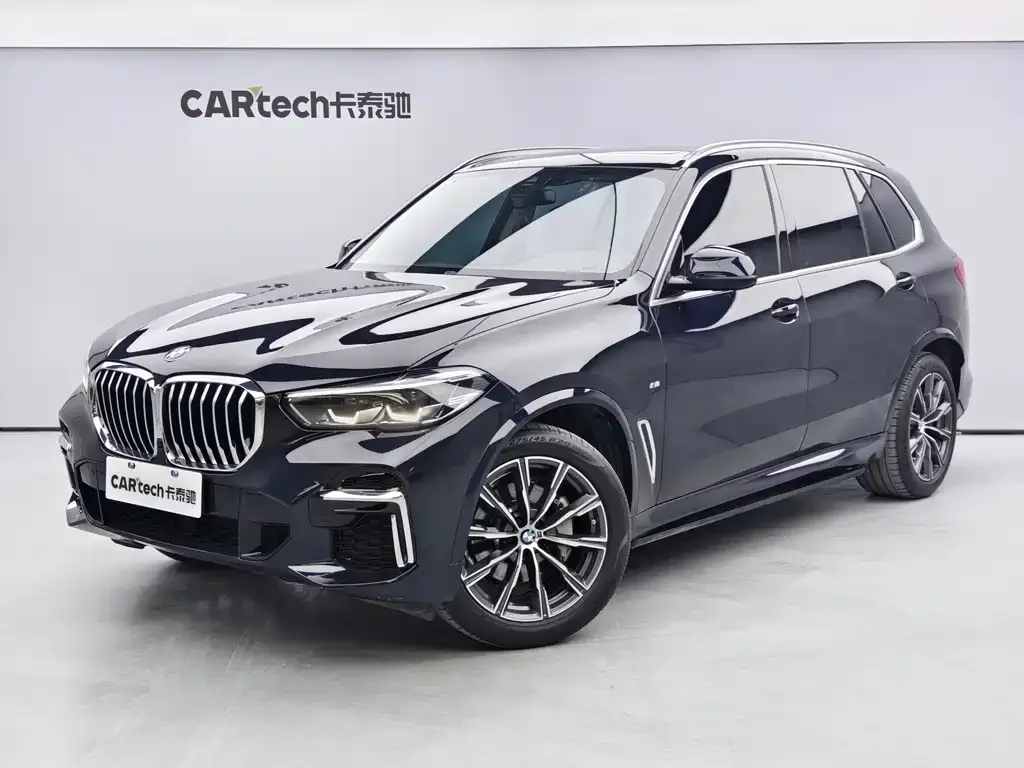 BMW X5 — фото 1
