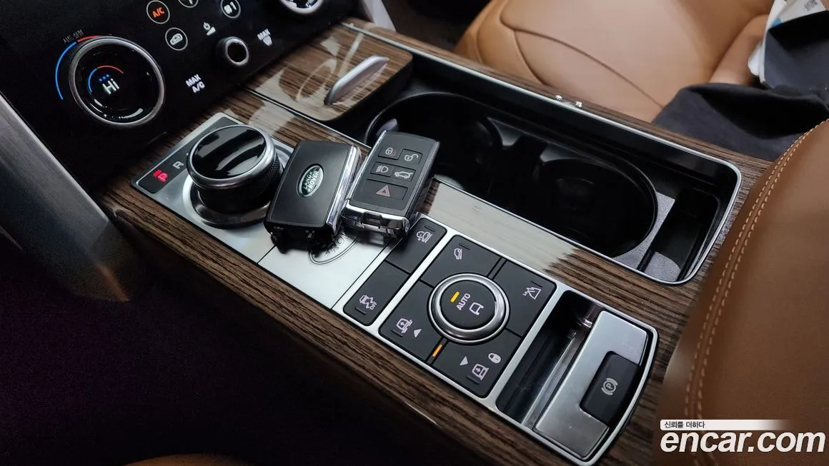 Land Rover Range Rover 2022 из KR, фото 9