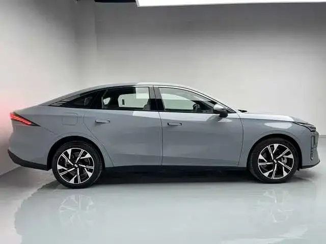 [object Object] Galaxy L6 2025 из CN, фото 4