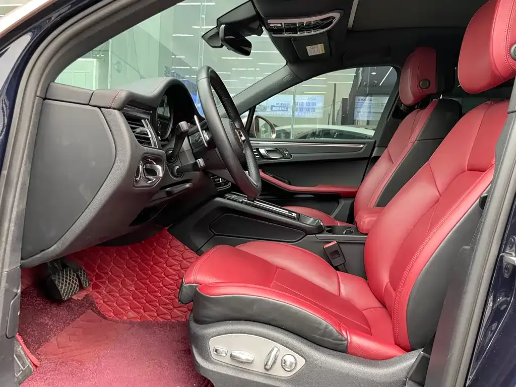 Porsche Macan 2022 из CN, фото 4