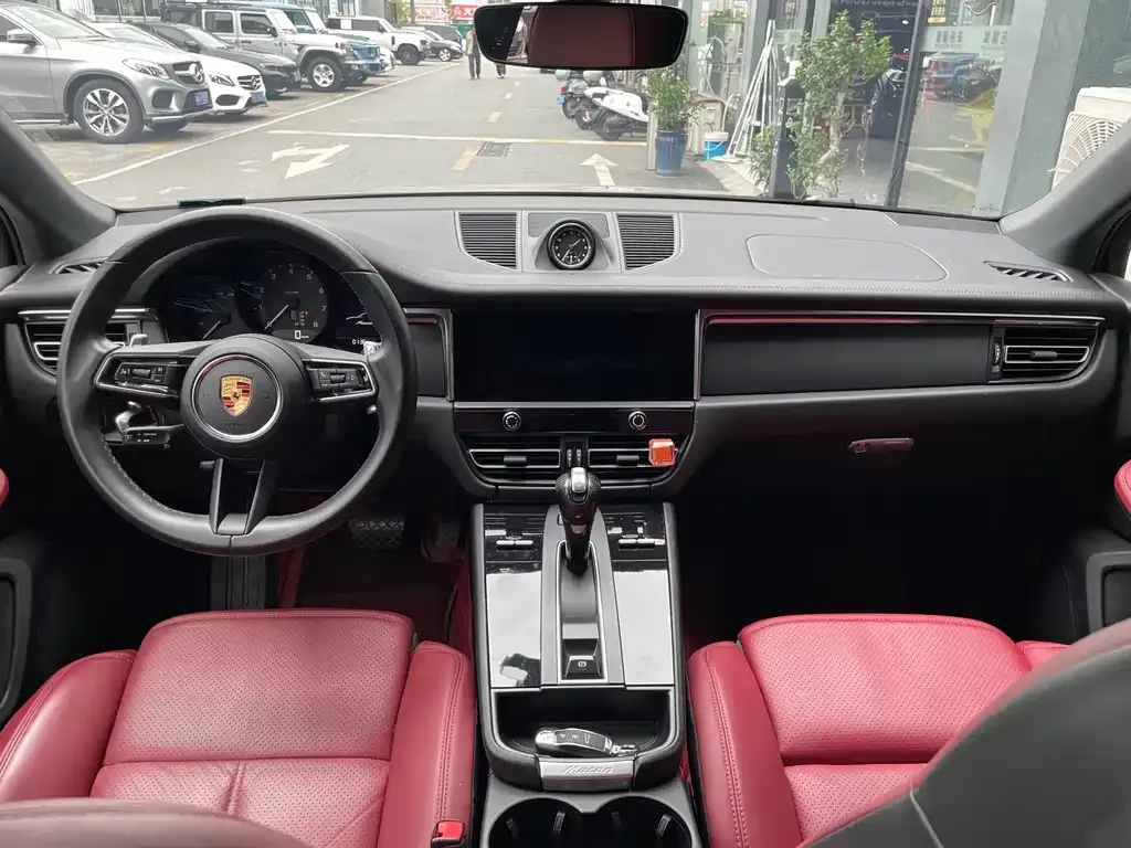 Porsche Macan 2022 из CN, фото 6
