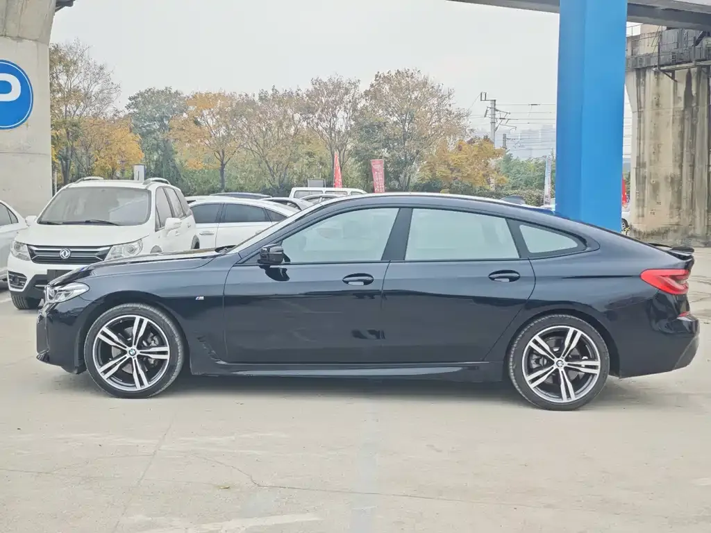 BMW 6 Series GT 2023 из CN, фото 4