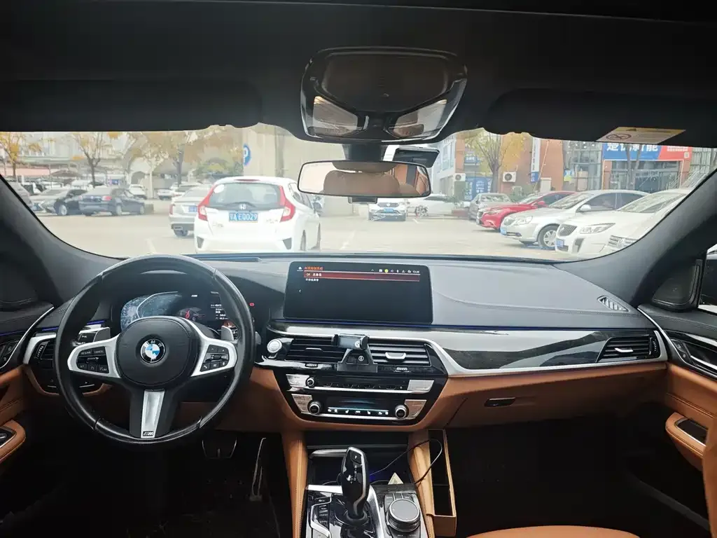 BMW 6 Series GT 2023 из CN, фото 7